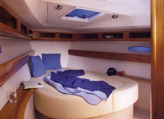 Charter Yacht zu chartern bei Sunja Yachting Bavaria 42 Cruiser 8